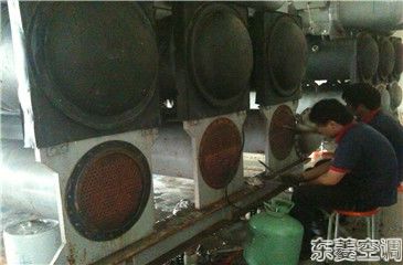 中央空調冷凝器怎樣清理？冷凝器的清理流程【詳細說明】